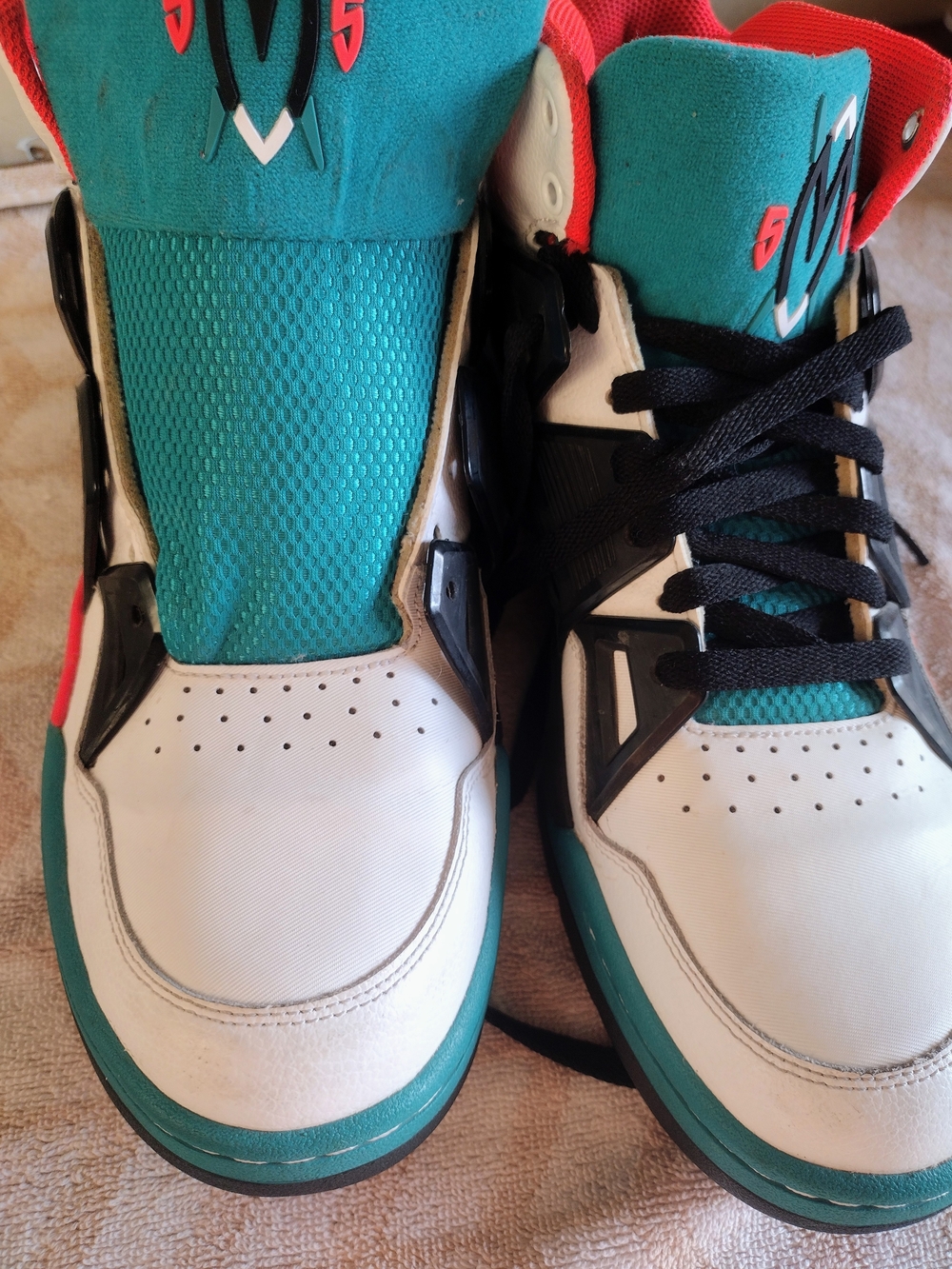 Adidas Mutombo TR Block - Picture 3 of 12